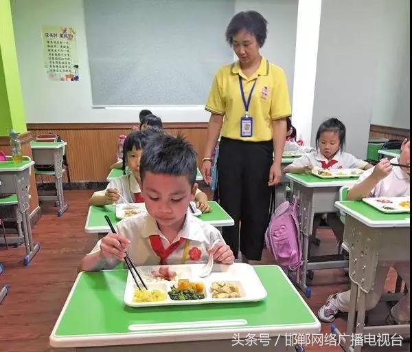 邯郸学校食堂出租，商机与挑战同步来临